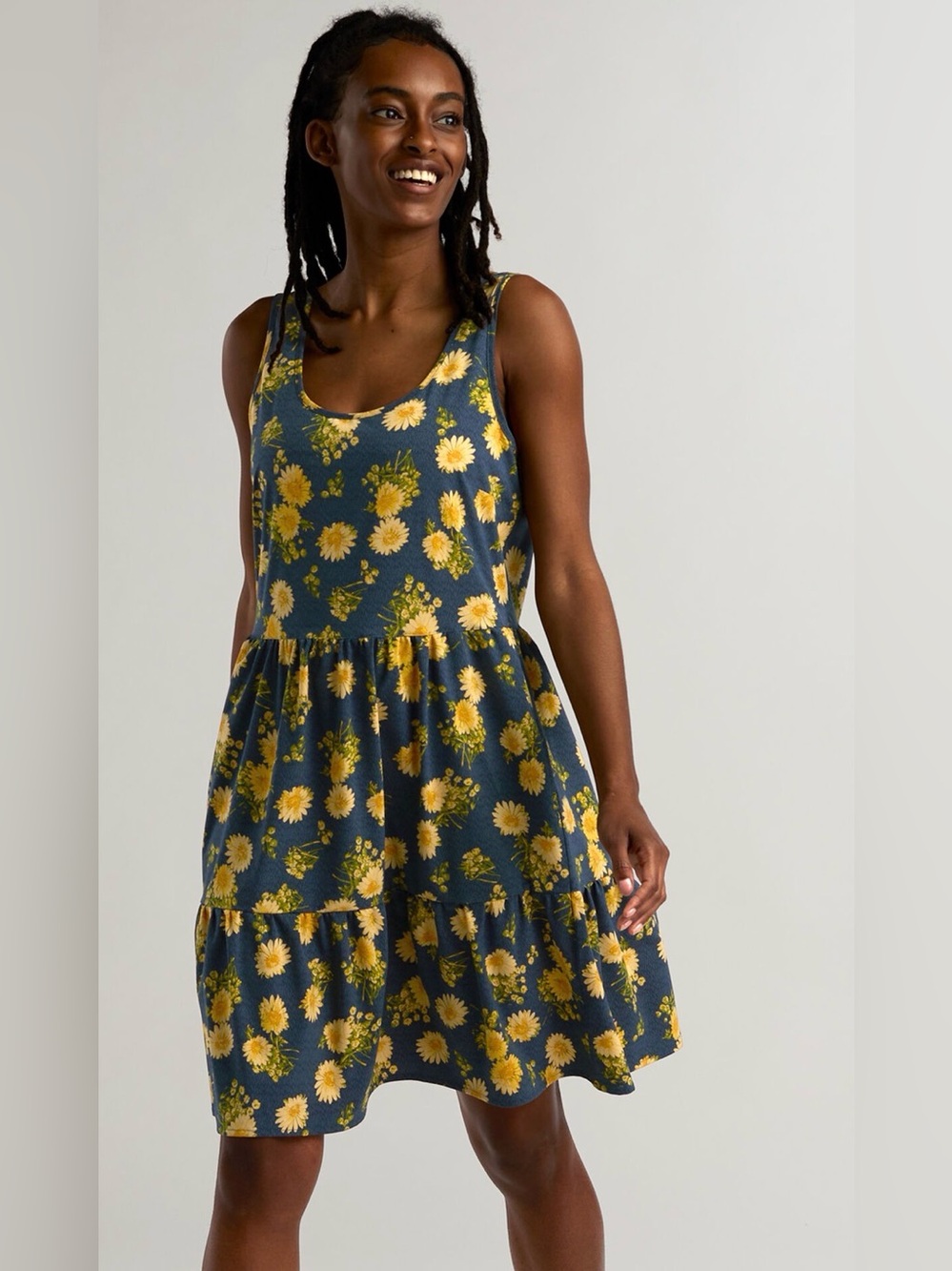 Toad&Co crusher Navy and Yellow Daisy Tiered Sun Dress